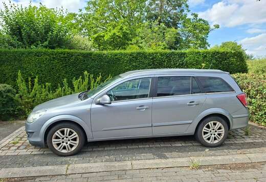 Opel Astra SW 1.6i Cosmo