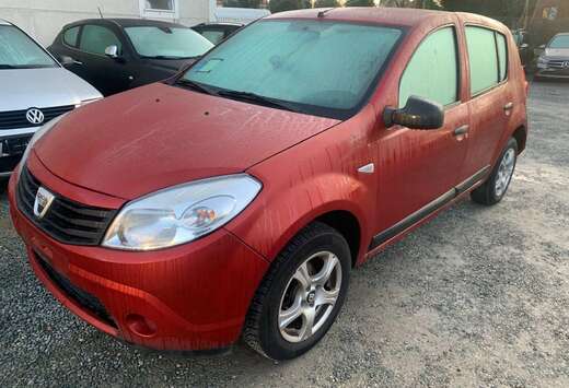 Dacia Sandero 1.2i Laureate