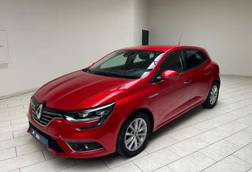 Renault Megane TCe 140 GPF EDC // Automaat