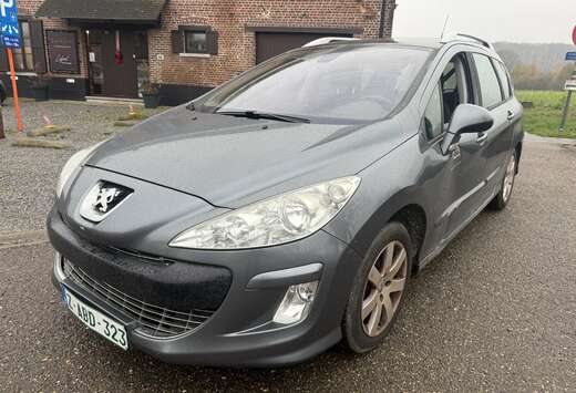 Peugeot 308 SW 1.6 e-HDi Pano Airco Gps 7 PLACES 1er  ...