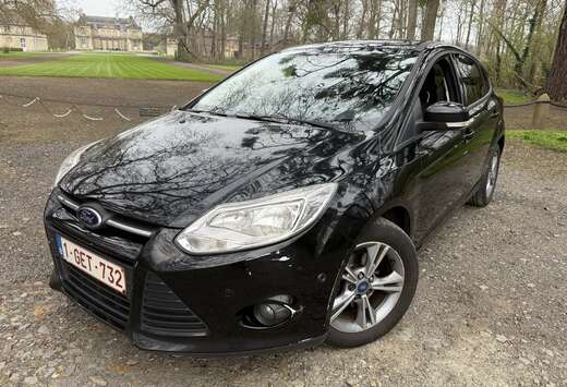 Ford Focus 1.0 125 CHEVAUX Airco Pdc euro 5B 100% ok