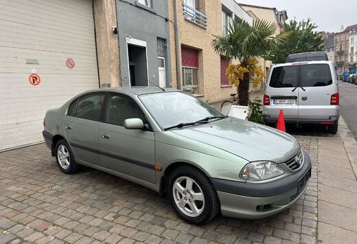 Toyota 1.6i VVT-i 16v Linea Sol AIRCO JANTE ALUMINIUM ...