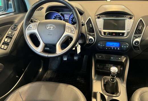 Hyundai 1.6i 2WD Lounge