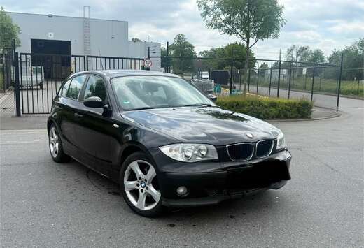 BMW bmw 118i m pakket gekeurd voor verkoop met carpas