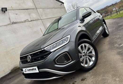 Volkswagen Style DSG 1.5 TSI 150Pk / CARPLAY / CAMERA