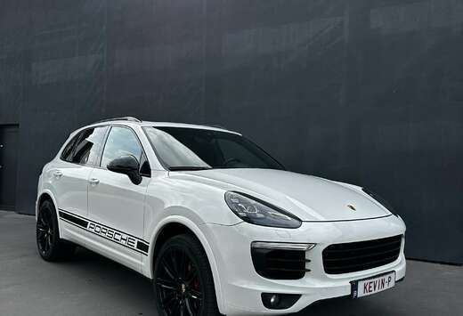 Porsche 3.0 TD V6 Tiptronic platinuim editie