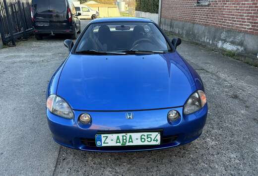 Honda 1.6i ESi prête à immatriculer  Ancêtre