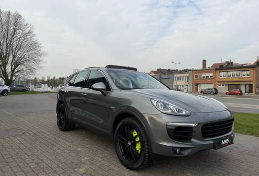 Porsche V6* FULL*AUTO*XENON* TOIT PANO*NAVI* HYBRIDE