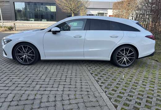 Mercedes-Benz Shooting Brake Business Line