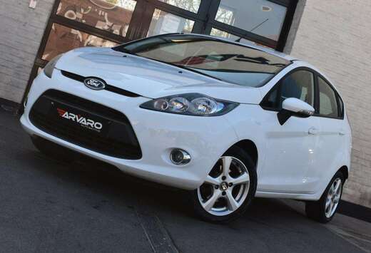 Ford 1.25i Champions Edition / Verw Zetels / Airco /  ...