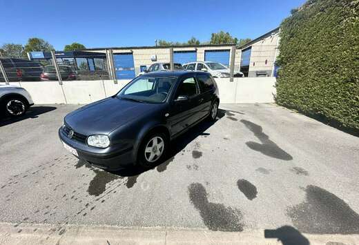 Volkswagen 1.6i Base