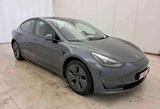 Tesla Model 3 55 kWh Standard Plus