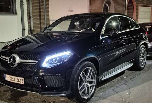 Mercedes-Benz Coupé d 9G-Tronic 4MATIC