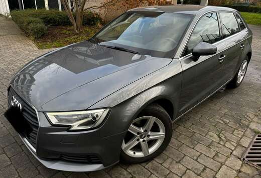 Audi Sportback 1.6 TDi Business Edition S tronic