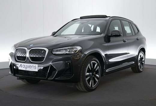 BMW 80 kWh LEDER/CUIR LED GPS PDC CAM Pano BLIS Verw.