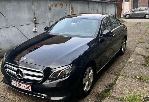 Mercedes-Benz Mercedes E 220 D limosine /6C