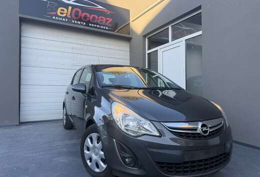 Opel Corsa 1.4i Black Edition