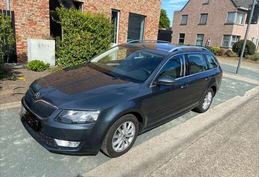 Skoda Octavia SW 1.0 TSI Ambition DSG