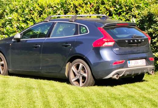 Volvo V40 2.0 D4 Kinetic R-Design