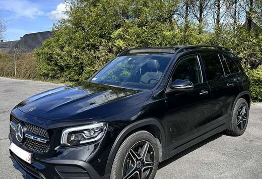 Mercedes-Benz 4-Matic. Pack Amg + Pack Night 7pl