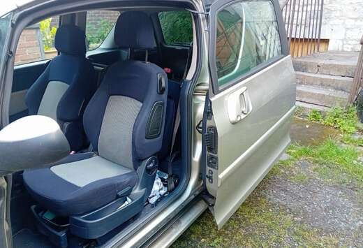 Peugeot 1.4 HDi Urban