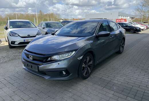 Honda Civic 1.5 i-VTEC Elegance CVT