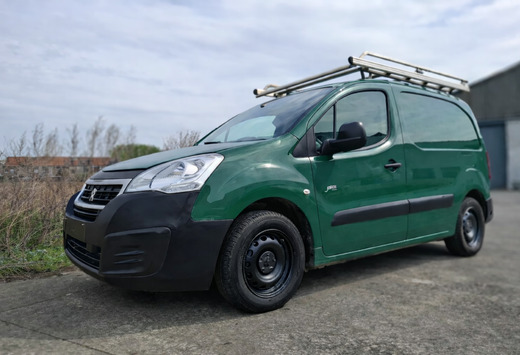 Peugeot 1.6 HDi*met trekhaak en dakrails*rijdt heel z ...