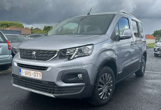 Peugeot 1.5 BlueHDi Standard Allure S&S