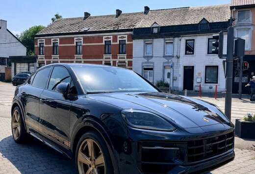 Porsche Coupé E-Hybrid 3.0 Turbo V6 (346 kW)