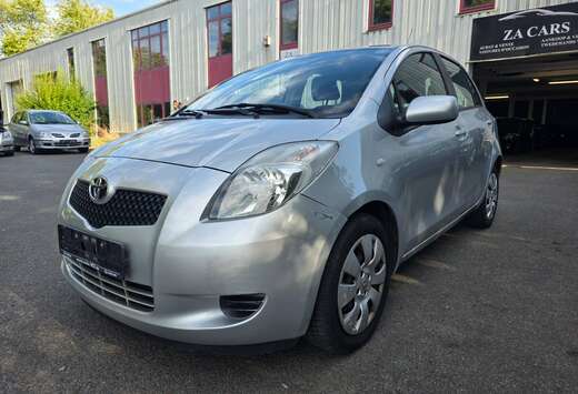 Toyota Yaris 1.3i VVT-i 16v ** EXPORT HORS EUROPE**