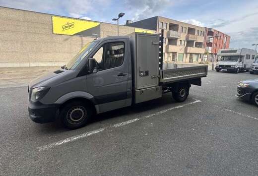 Mercedes-Benz 311cdi Plateau Euro6b Airco 1st Owner