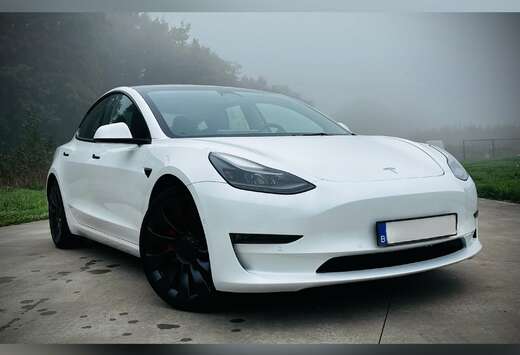 Tesla Model 3 Dual Motor Performance