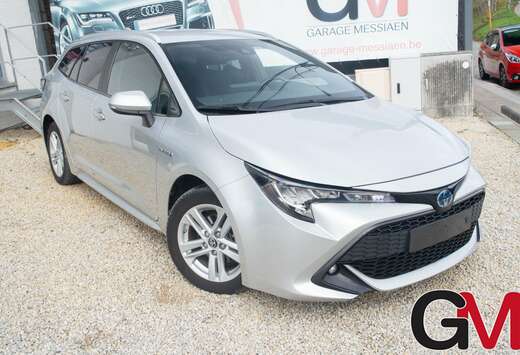 Toyota Corolla 2.0 Hybrid Touring Sports Business Edi ...