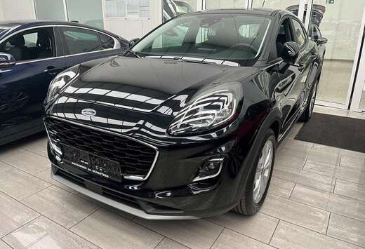 Ford Titanium * zeer propere wagen*