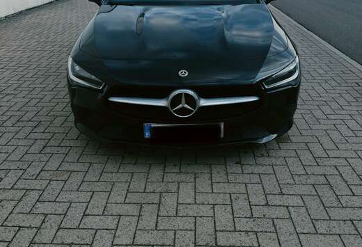 Mercedes-Benz Essential Line