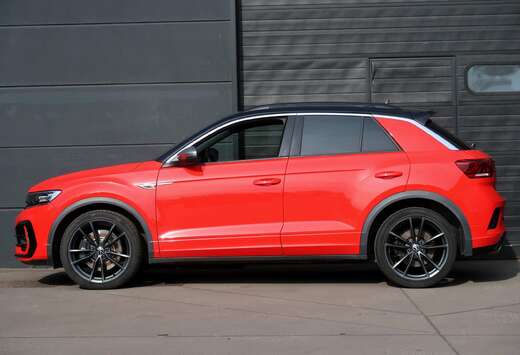 Volkswagen T-Roc 2.0 TSI OPF 4MOTION DSG R AKRAPOVIC