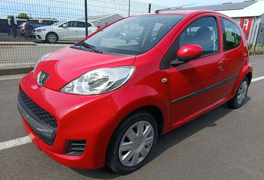 Peugeot 107 1.0i 5portes Airco eur5