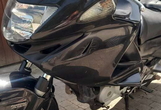 Honda Nt700