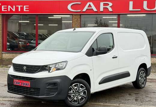 Peugeot 1.6 HDI  LONG CHASIS TVA DEDUCTIBLE