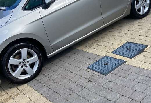 Volkswagen golf 7 sportvan 2015 1.2 essence 8500€