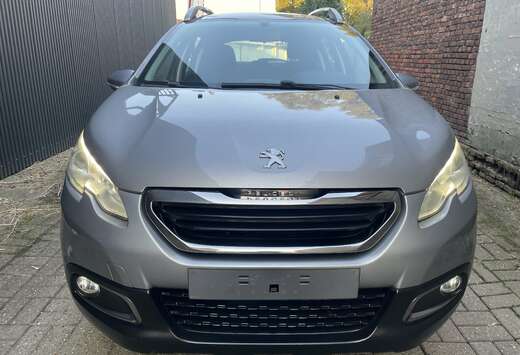 Peugeot 2008 1.2i PureTech Active