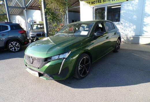 Peugeot 51KWh 156cv Automatique vert 07/24 Airco GPS  ...