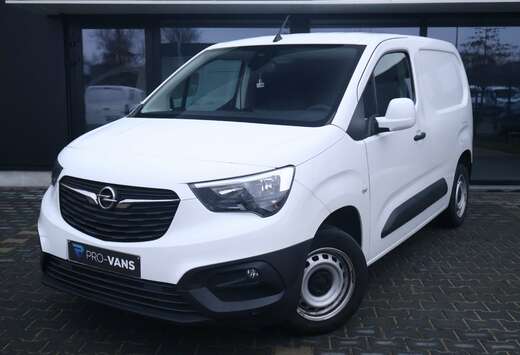 Opel 1.2 110 PK MT6 Airco CC Sensoren Bluetooth