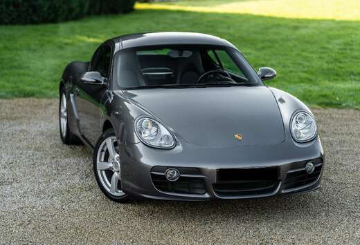 Porsche 2.7i Tiptronic S
