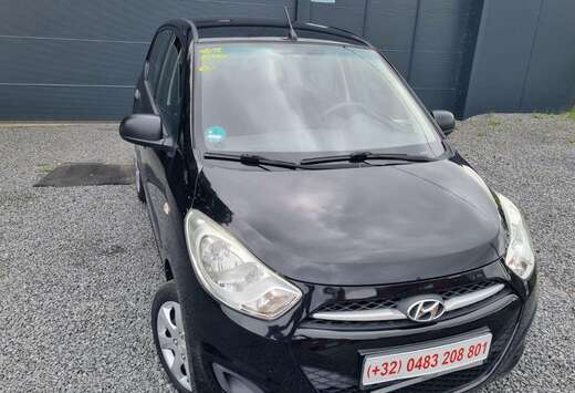 Hyundai 1.1 Essence AIRCO 2012 Euro 5f Carnet FULL