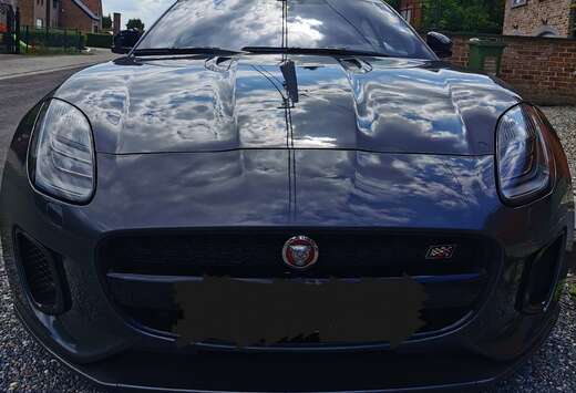 Jaguar F-Type 2.0 i4 Chequered Flag (EU6.2)