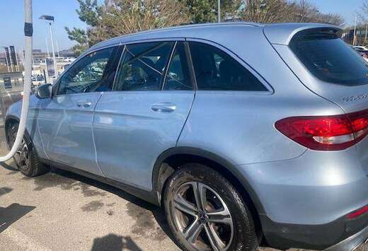Mercedes-Benz GLC 250 d 4Matic 9G-TRONIC AMG Line