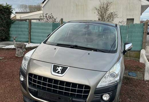 Peugeot 3008 1.6i Premium Pack