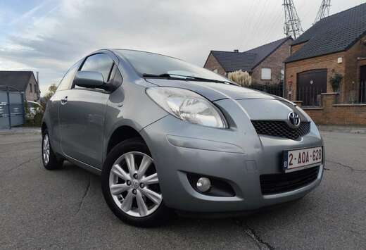 Toyota 1.33i VVT-i 100CH Start&Stop  CarPlay  Airco   ...