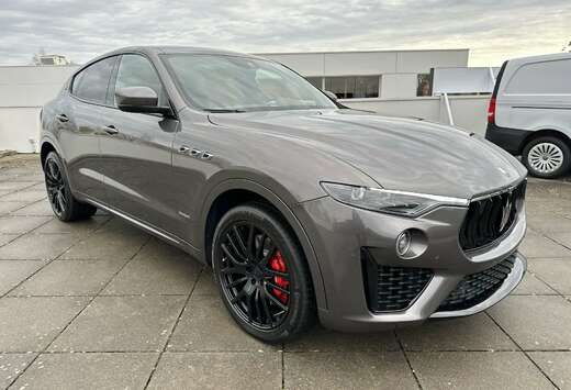 Maserati DISTRONIC/LICHTE VRACHT/CAM/KEYLESS/ADAPT CC